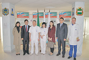 В Центре приняли делегацию корейских врачей